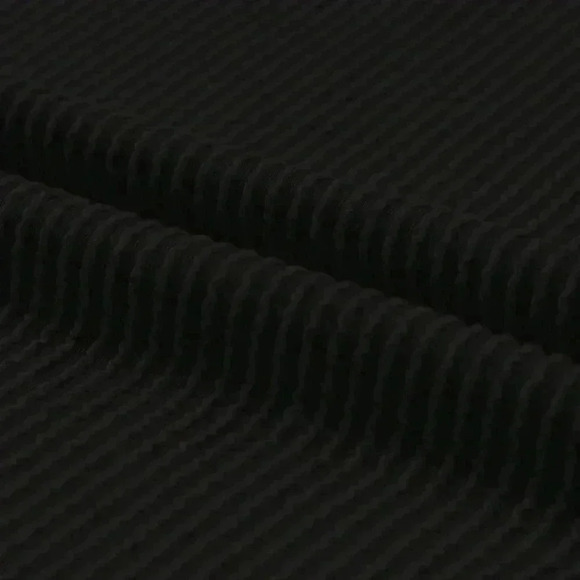 Black Casual Women's Twisted Threaded Short-Sleeved T-Shirt - Picture 5 of 5